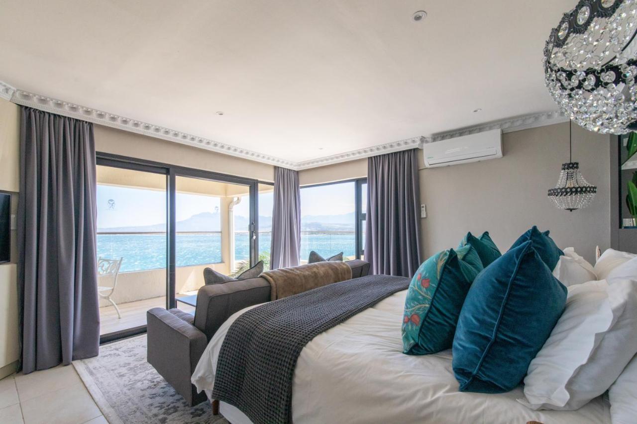 Oceana Palms Luxury Guest House 고든스 베이 외부 사진
