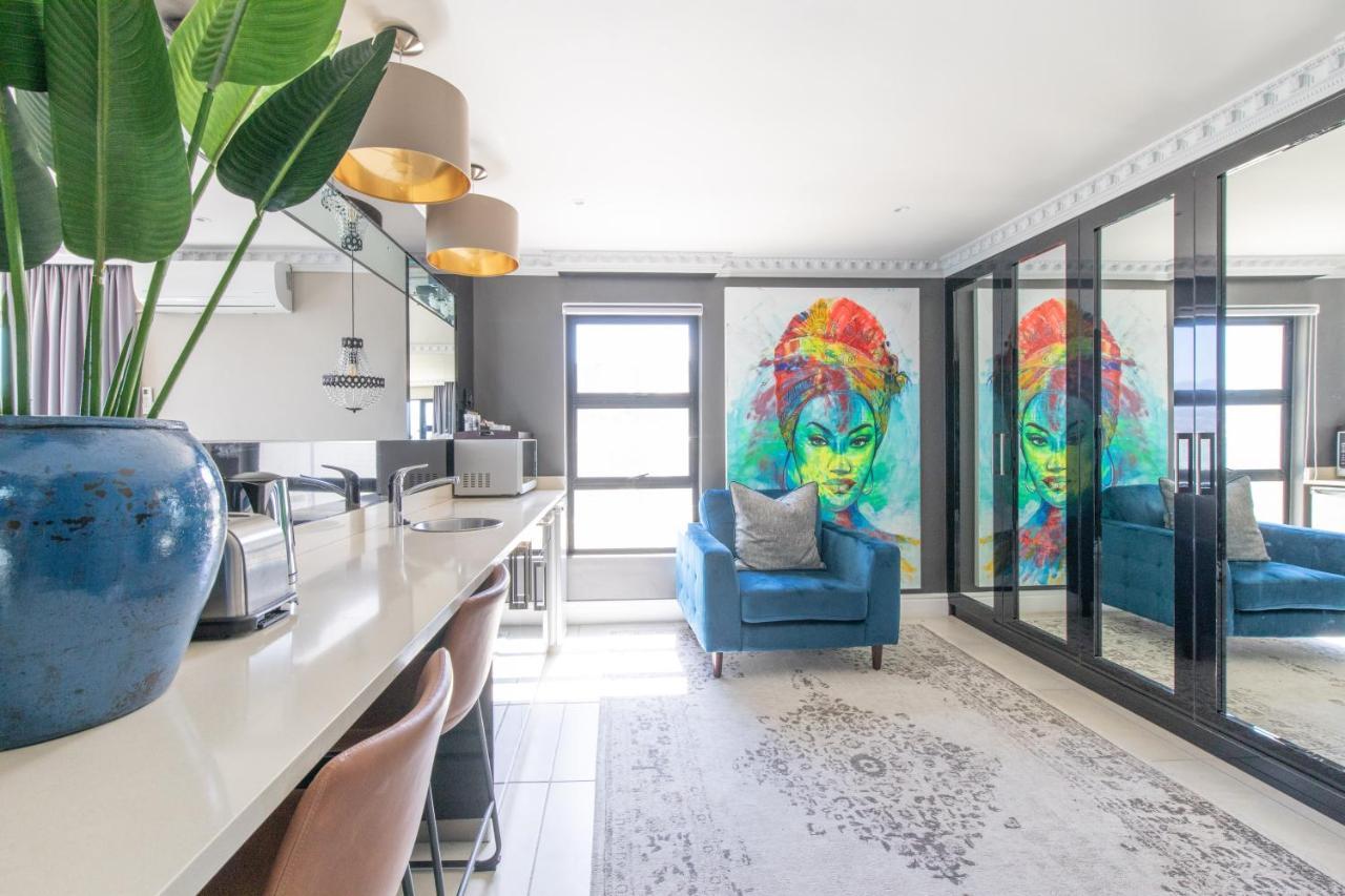 Oceana Palms Luxury Guest House 고든스 베이 외부 사진
