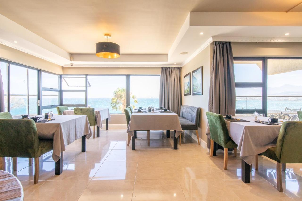 Oceana Palms Luxury Guest House 고든스 베이 외부 사진