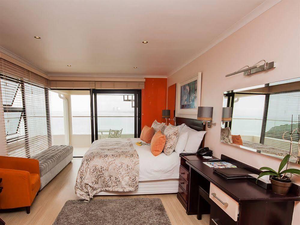 Oceana Palms Luxury Guest House 고든스 베이 외부 사진